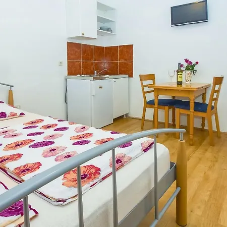 Studio In Apartament Mimice